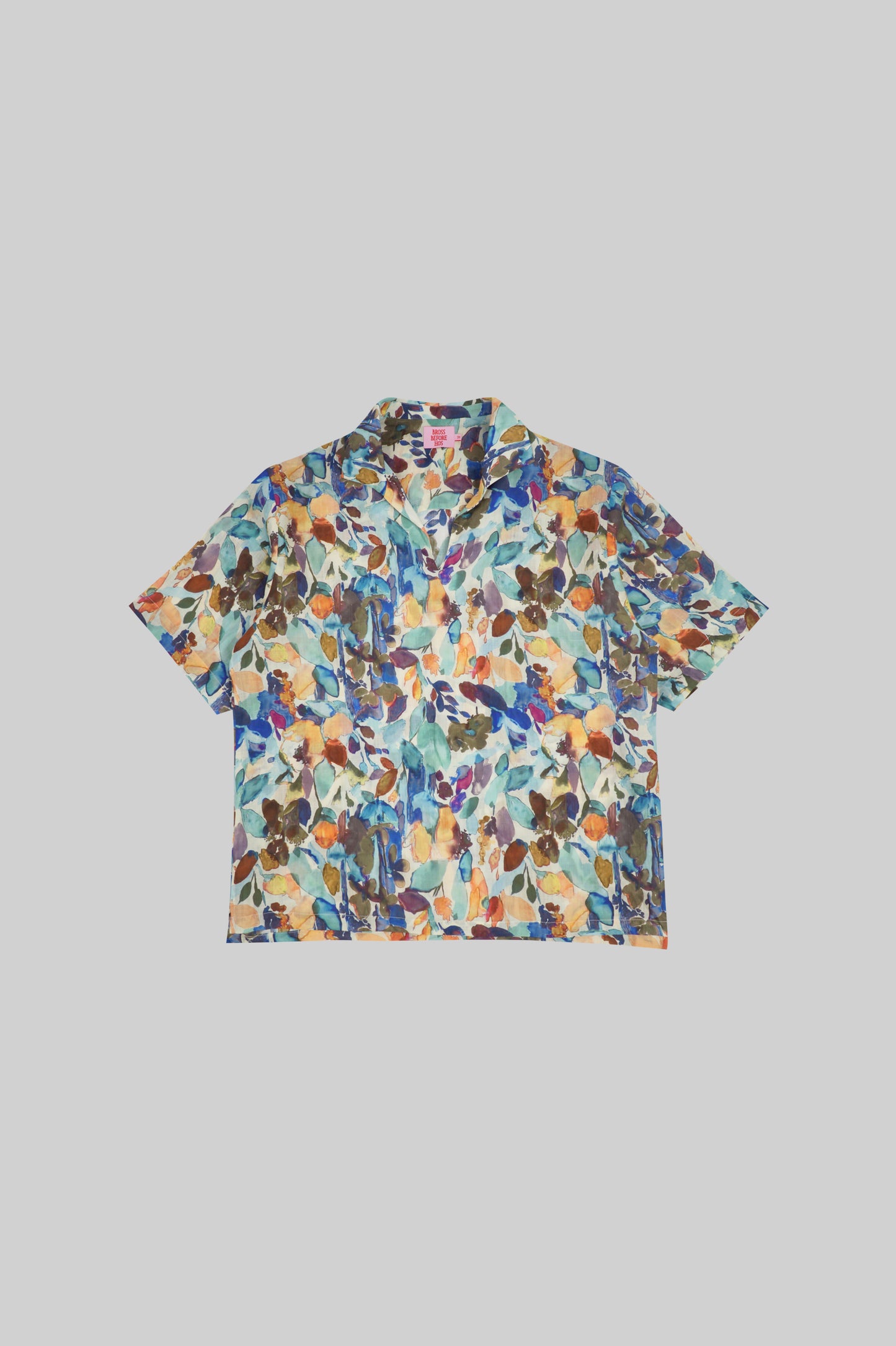 Ramie Blossom Shirt short-sleeve by Bross Before Hos Boutique, featuring a lightweight, floral-printed fabric and casual fit.