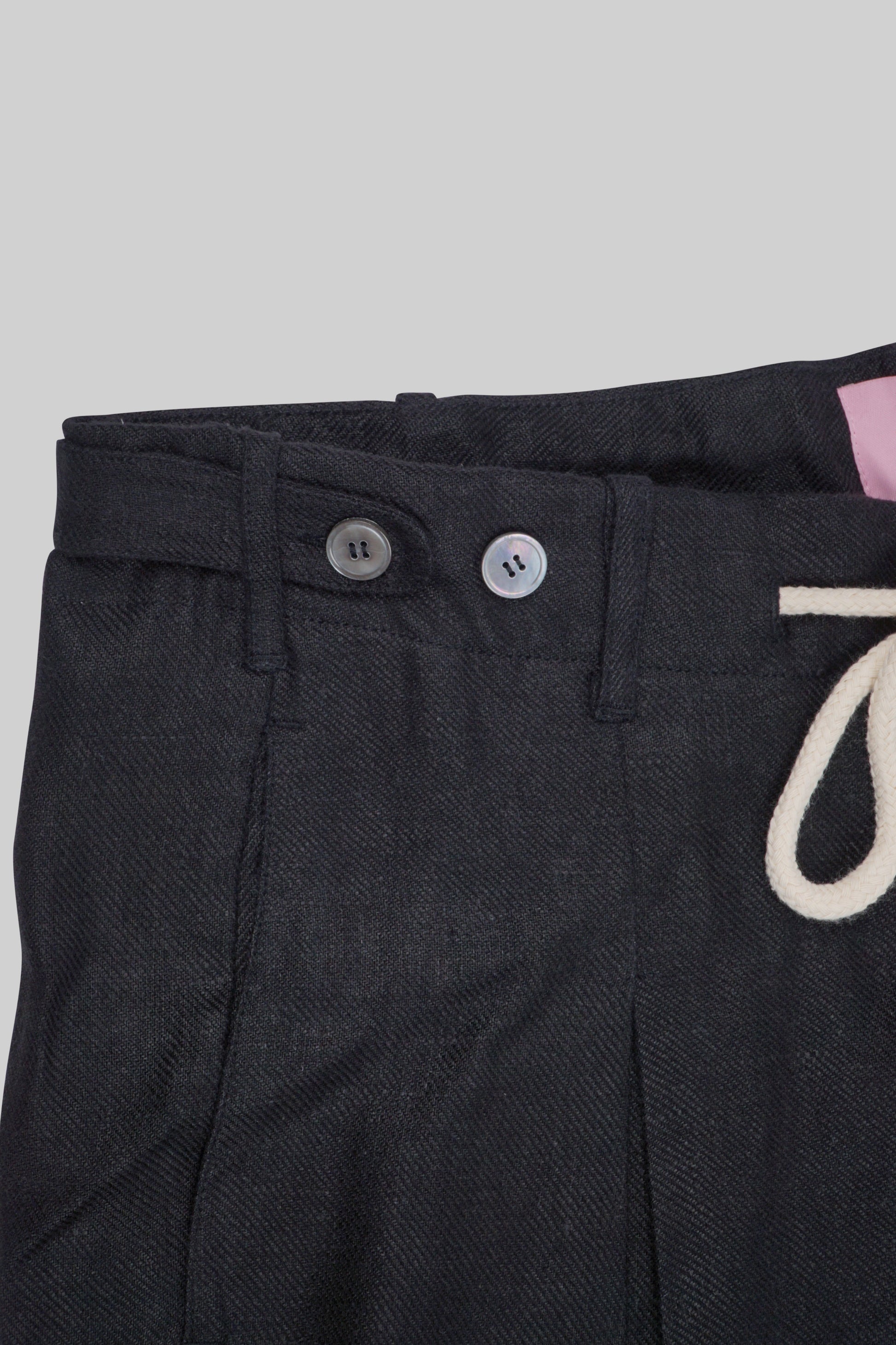 Light beige linen pants from Bross Before HOS Boutique, featuring a relaxed fit and comfortable waist for casual wear.