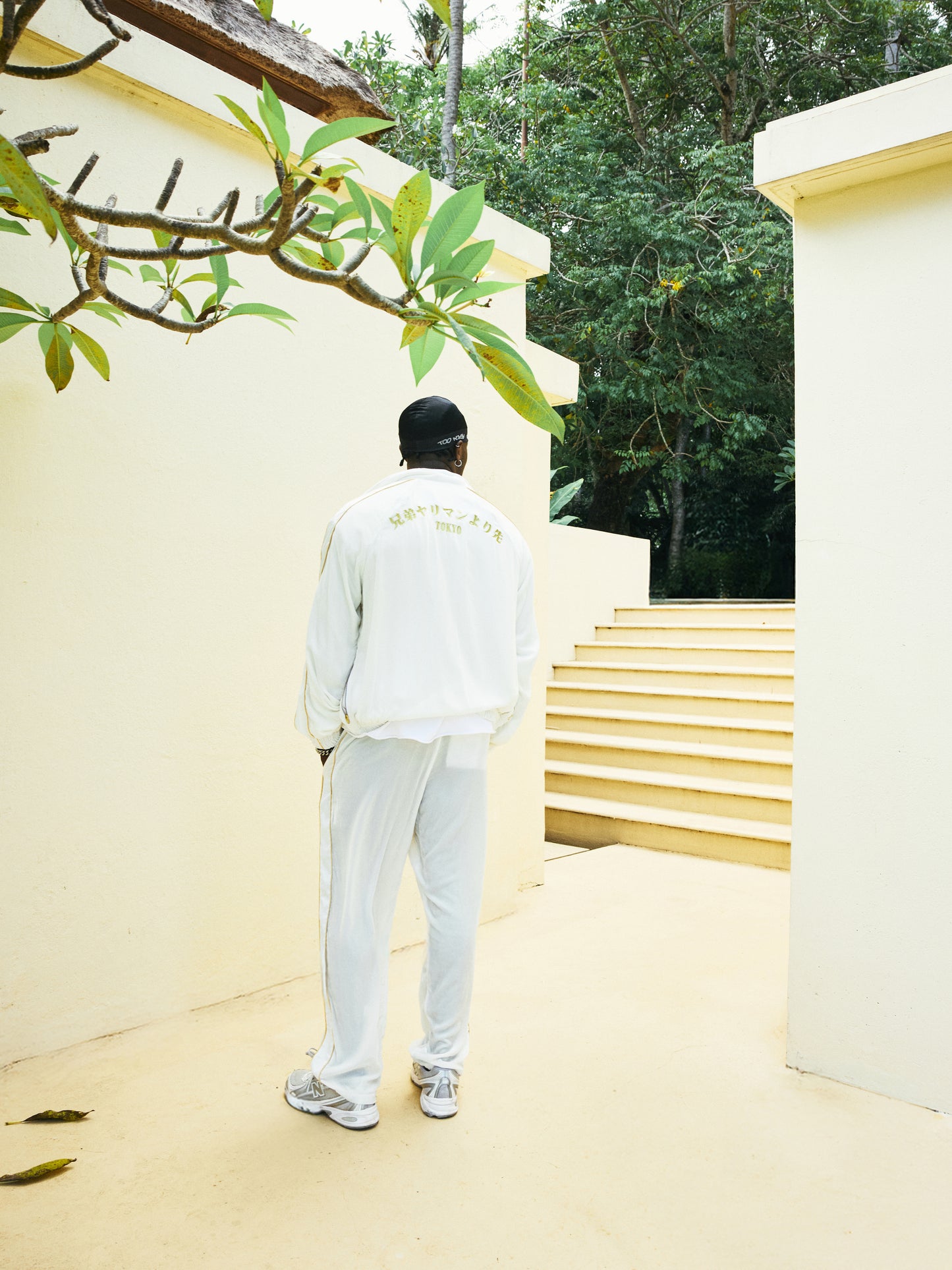 SILK VELVET TRACK JACKET WHITE