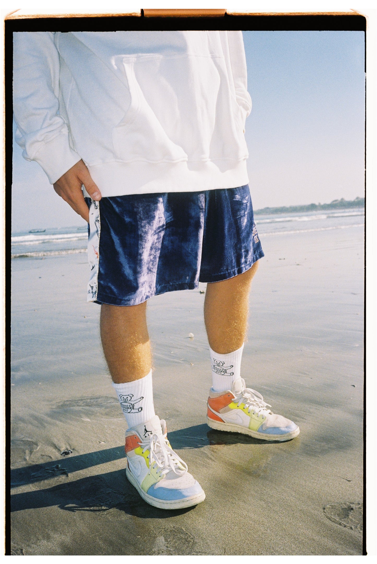 SILK VELVET TRACK SHORT